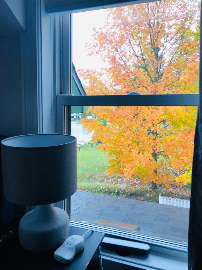 Le « Lake View » De La Suite North Hatley Bagian luar foto